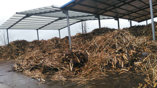 上图为农林拔除物秸秆、木屑等